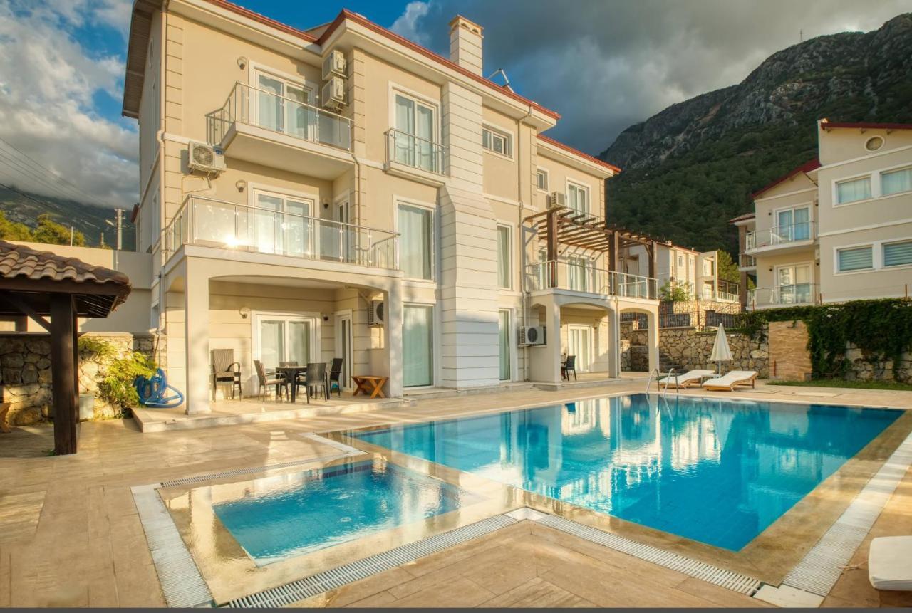 Villa Holly Фетие Екстериор снимка