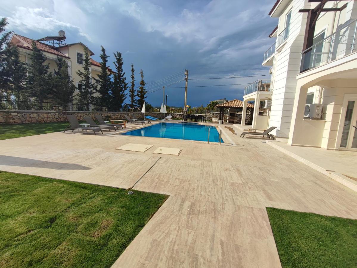 Villa Holly Фетие Екстериор снимка