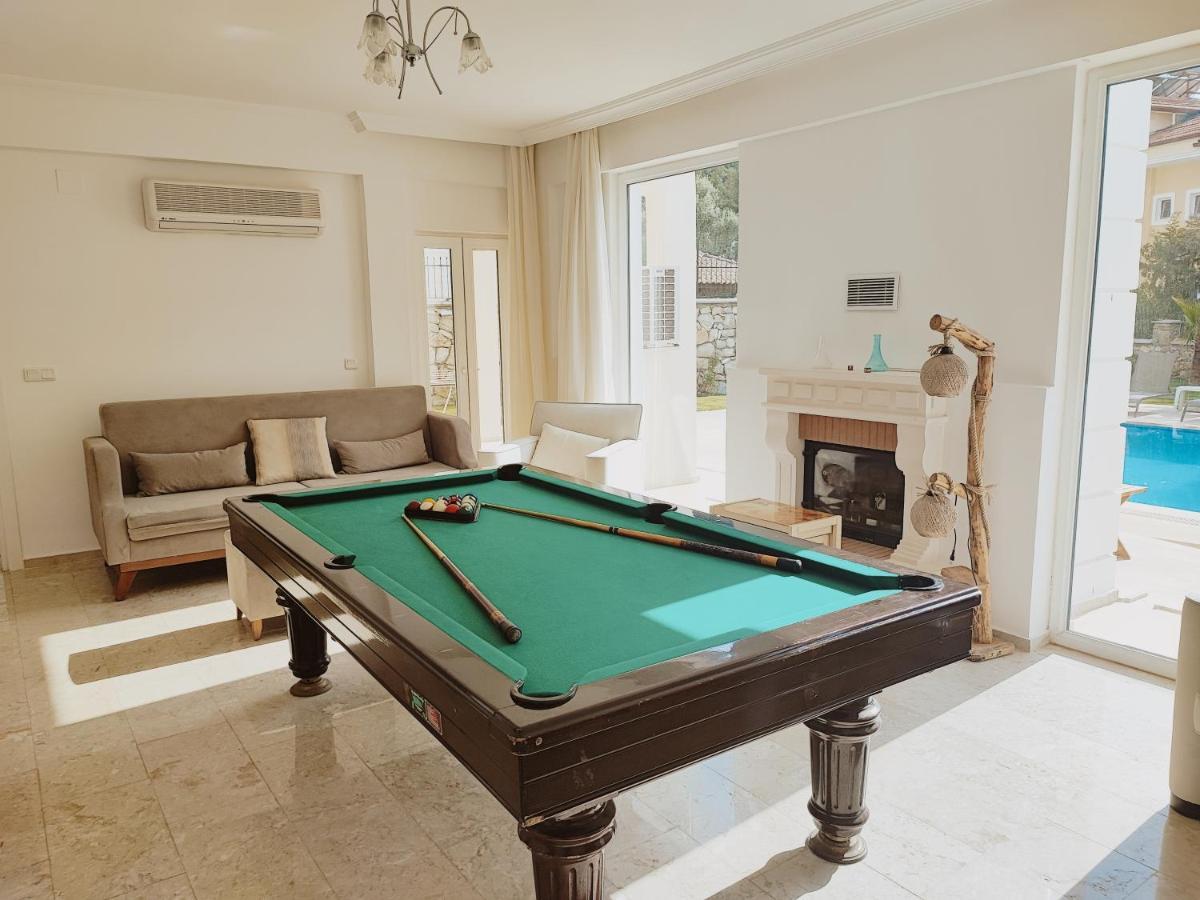Villa Holly Фетие Екстериор снимка