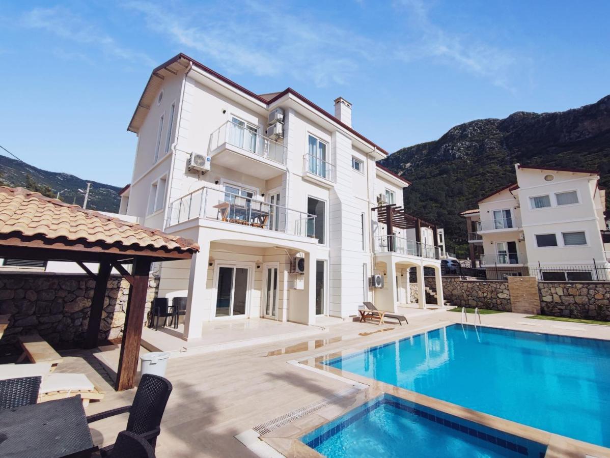 Villa Holly Фетие Екстериор снимка