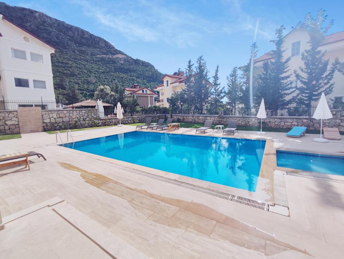 Villa Holly Фетие Екстериор снимка