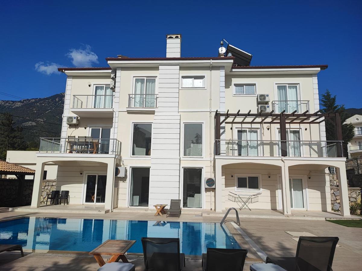 Villa Holly Фетие Екстериор снимка