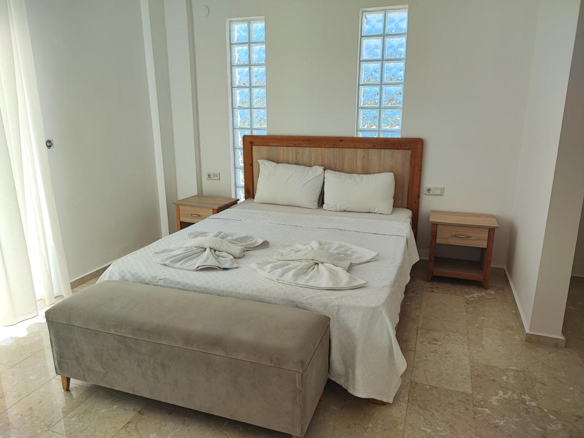 Villa Holly Фетие Екстериор снимка