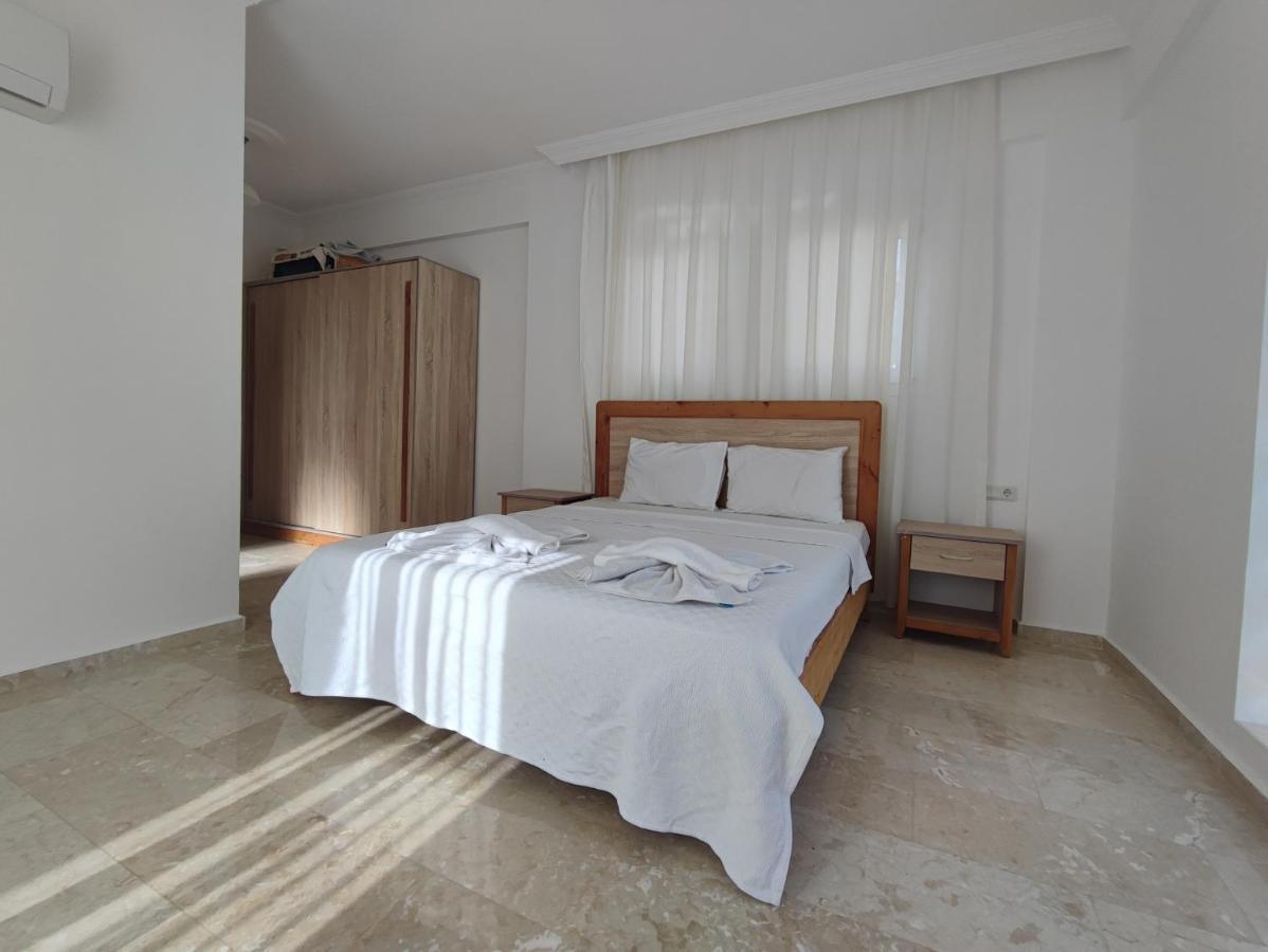 Villa Holly Фетие Екстериор снимка